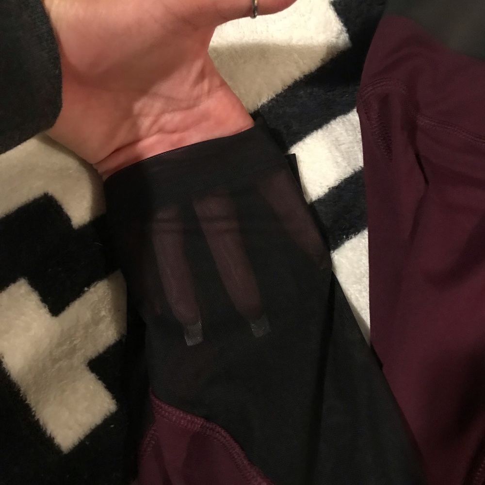 ULTIMATE MAROON LEGGING - Picture 8 of 8